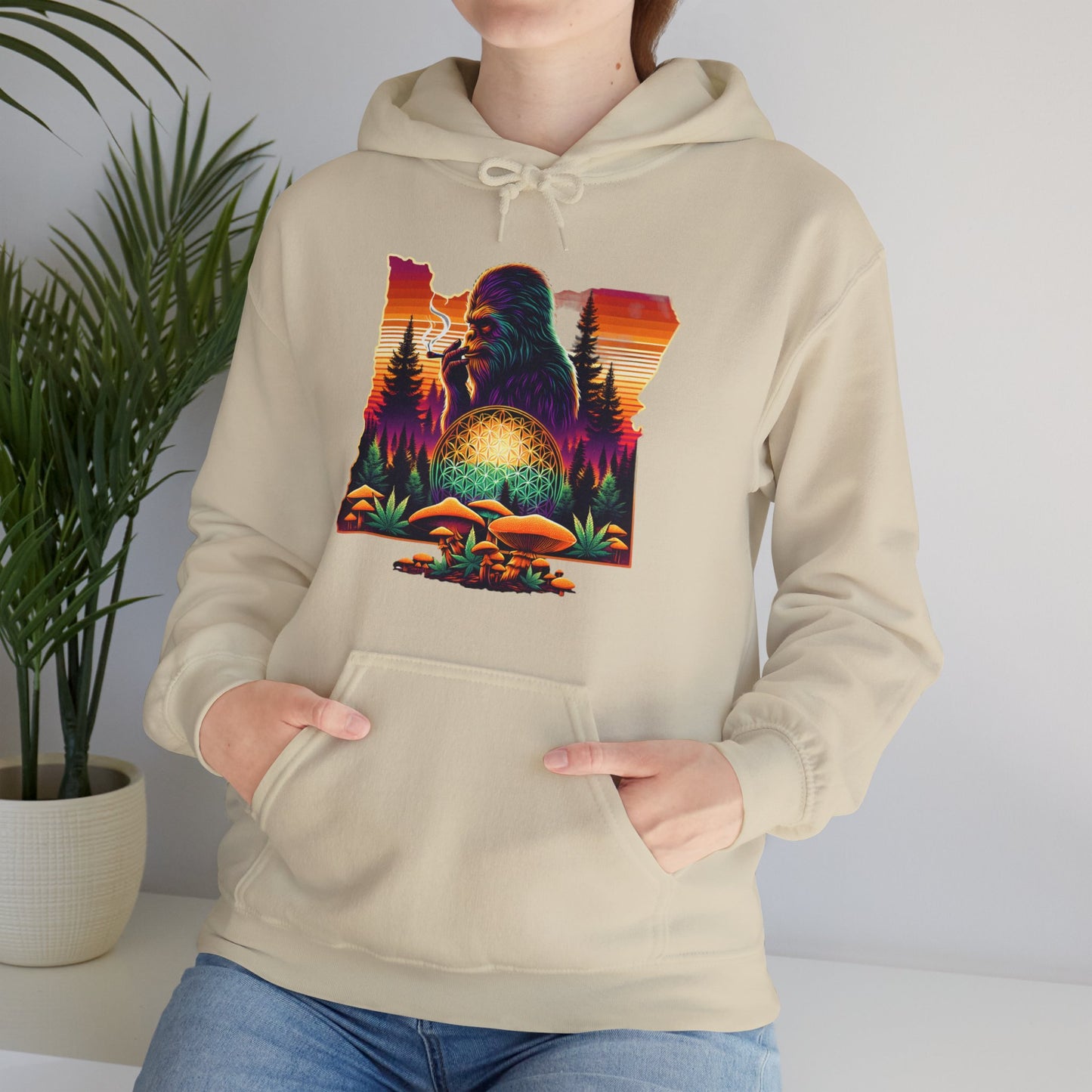 Oregon Bigfoot Sunset Smoke - Unisex Heavy Blend™ Hooded Sweatshirt