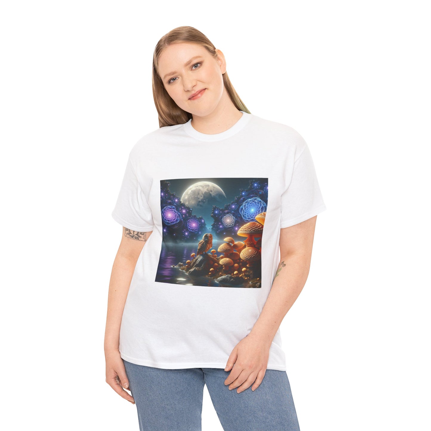 Moonlit Mushrooms / Unisex Heavy Cotton Tee