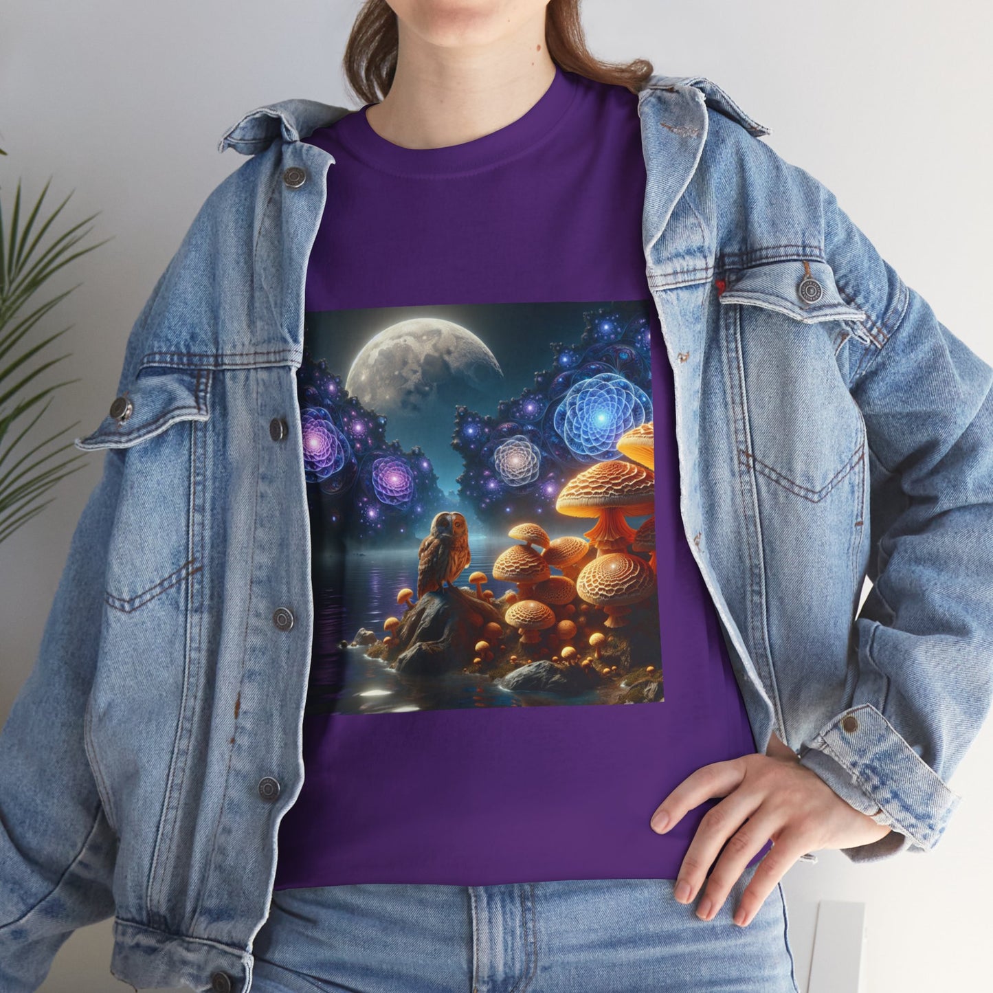 Moonlit Mushrooms / Unisex Heavy Cotton Tee